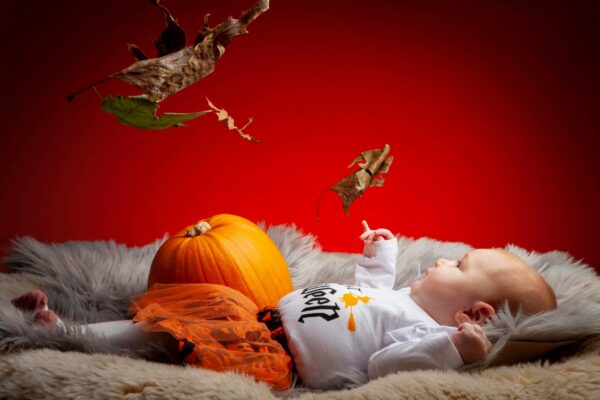 new born Halloween photography